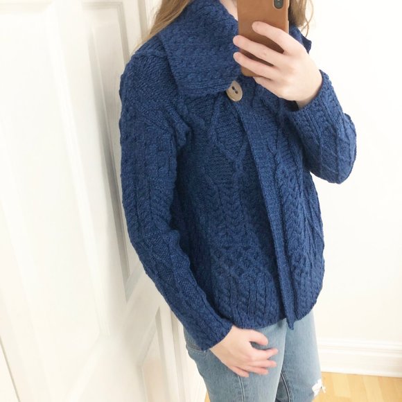 Vintage Cream Knit Cardigan - Picture 3 of 11